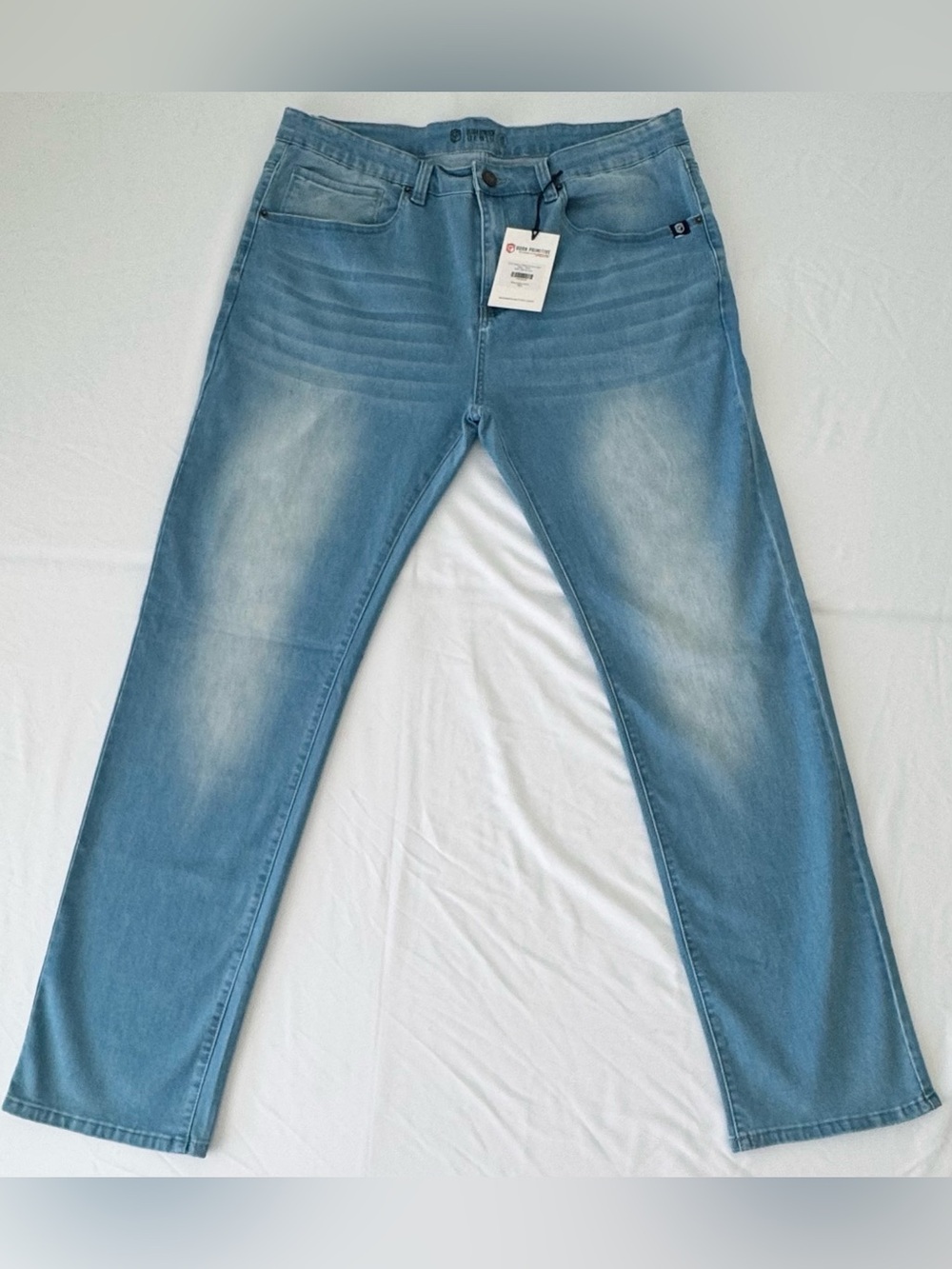 NWT Born Primitive Men’s flex stretchy athletic fit jeans (light wash) 40x36